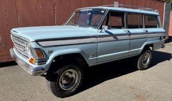1972 Wagoneer